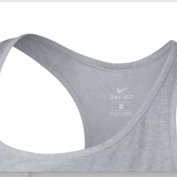 Plus Size Nike Tank Nike workout clothes Nike top - Picture 3 of 7